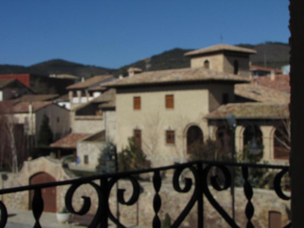 Hostal Beti-Jai Aoiz Exterior foto